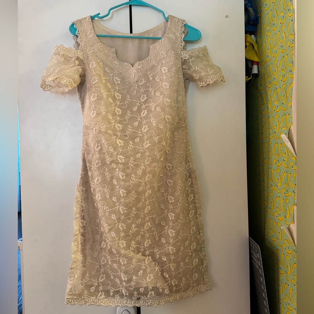 Elegant Lace Off-Shoulder Dress